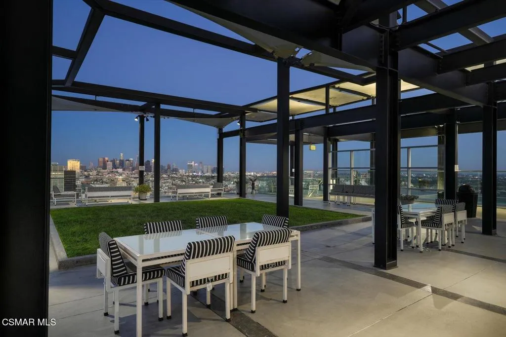 3810 Wilshire Boulevard 1506, Los Angeles, California 90010 home-pic-45